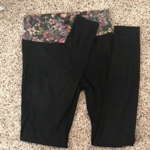 Victoria’s Secret Long Yoga Leggings